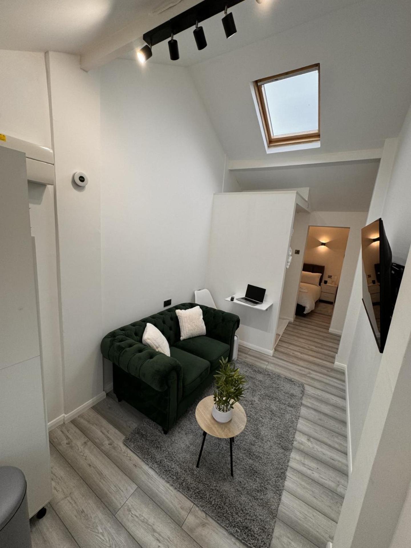The Garage Guest House เบอร์มิงแฮม ภายนอก รูปภาพ